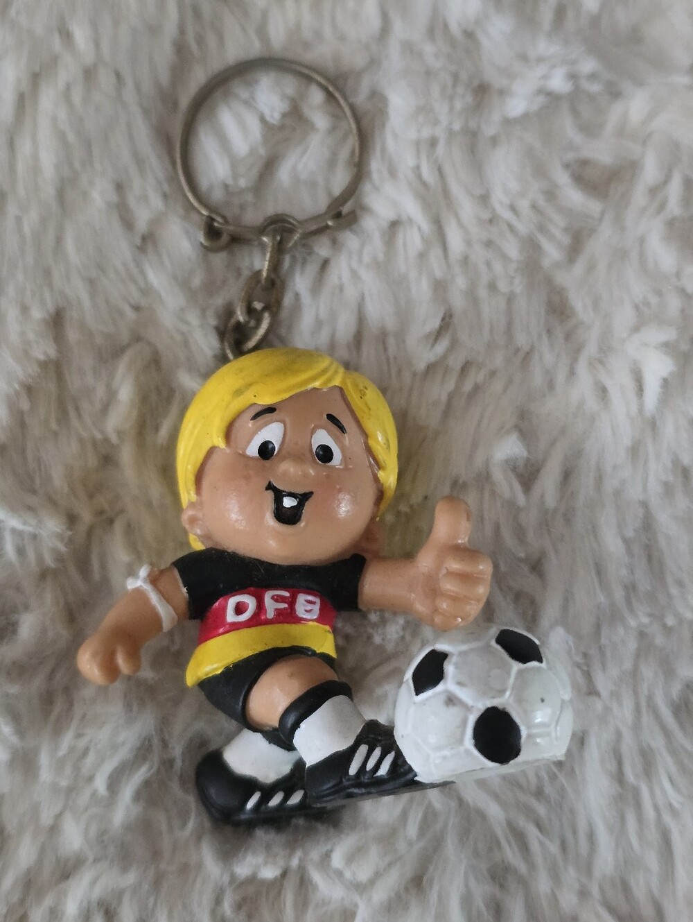 Fifa German 1982 World Cup Mascot Keychain, Fritzle